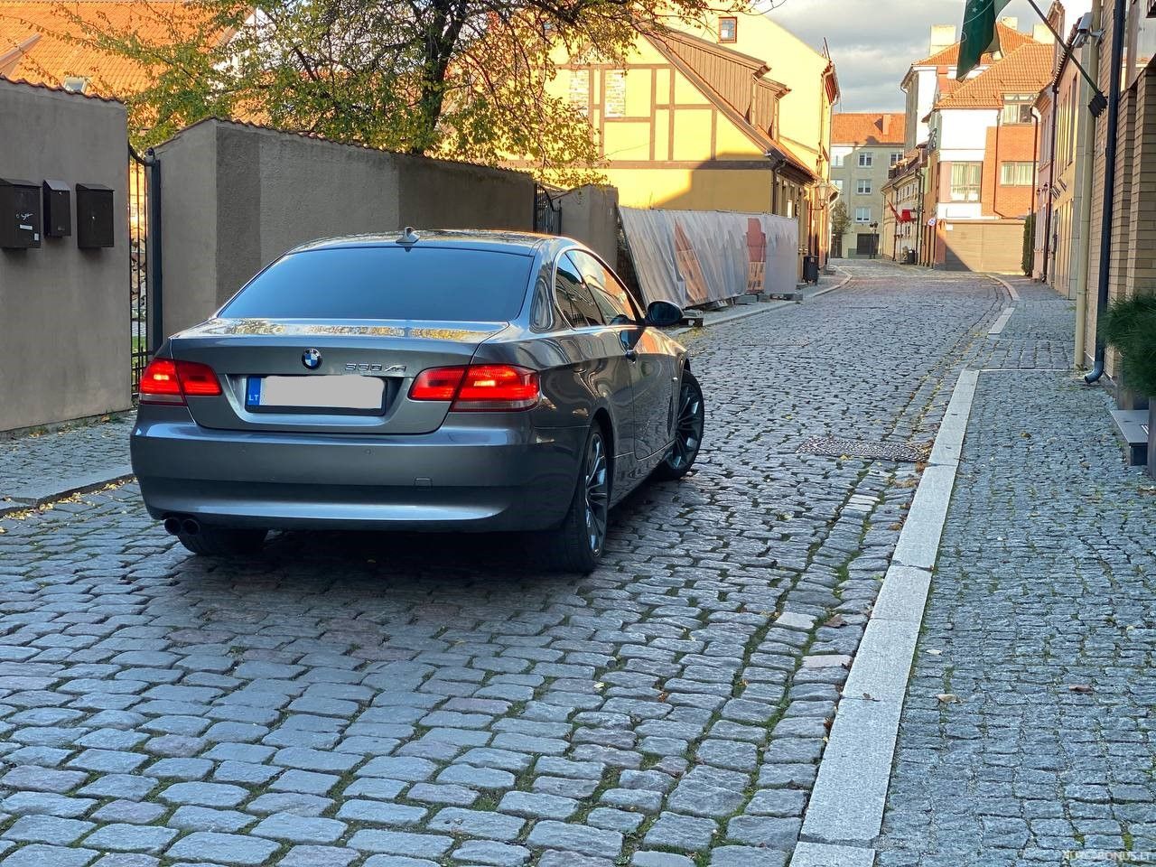 BMW 330 | 5