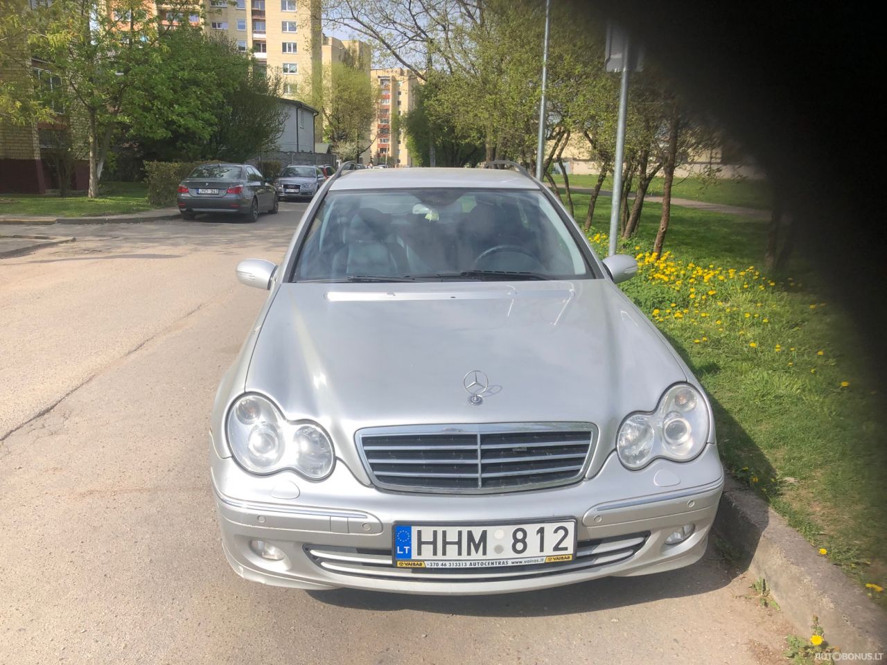 Mercedes-Benz C320