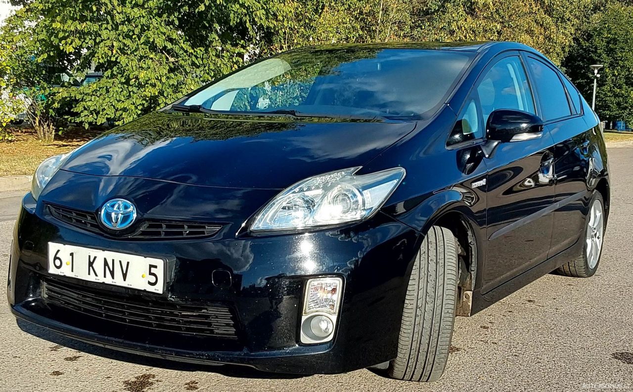 Toyota Prius | 2