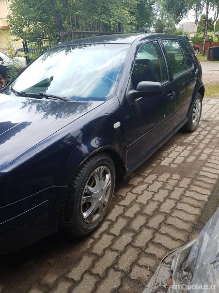 Volkswagen Golf | 2