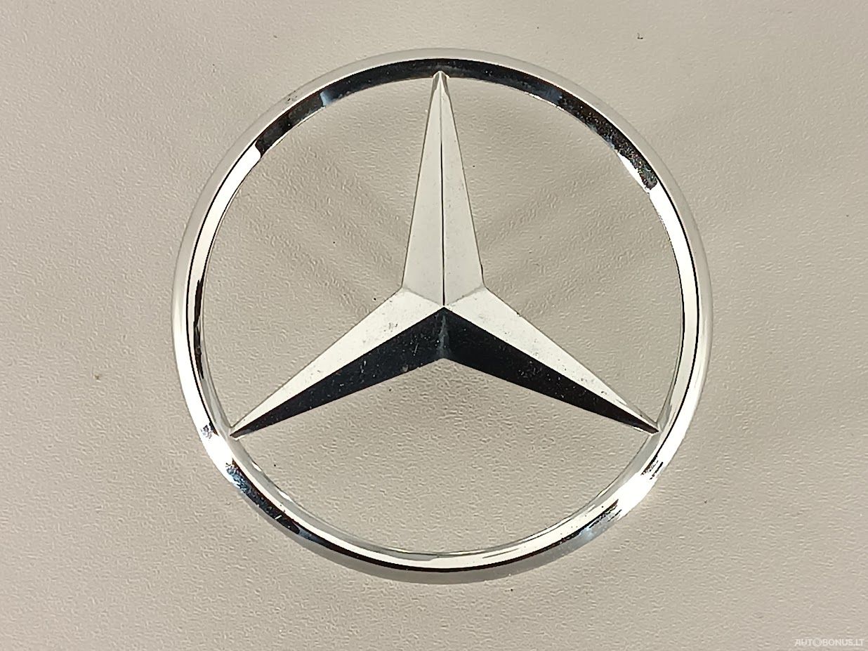 Mercedes-Benz C class, Universal