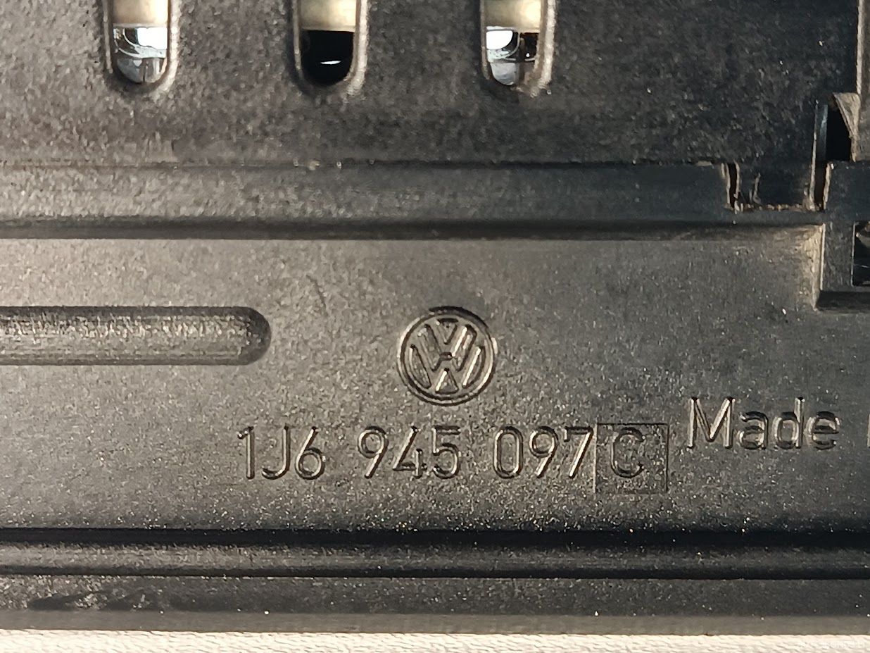Volkswagen Golf, Hatchback | 7