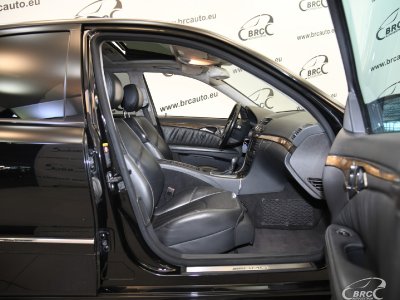 Mercedes-Benz E55 | 3