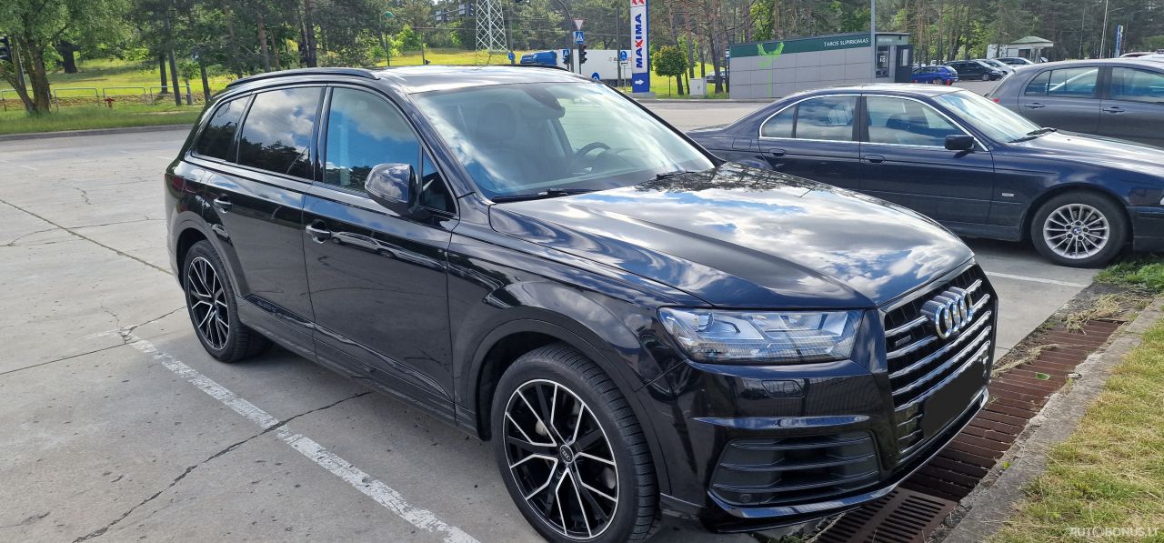 Audi Q7 | 1