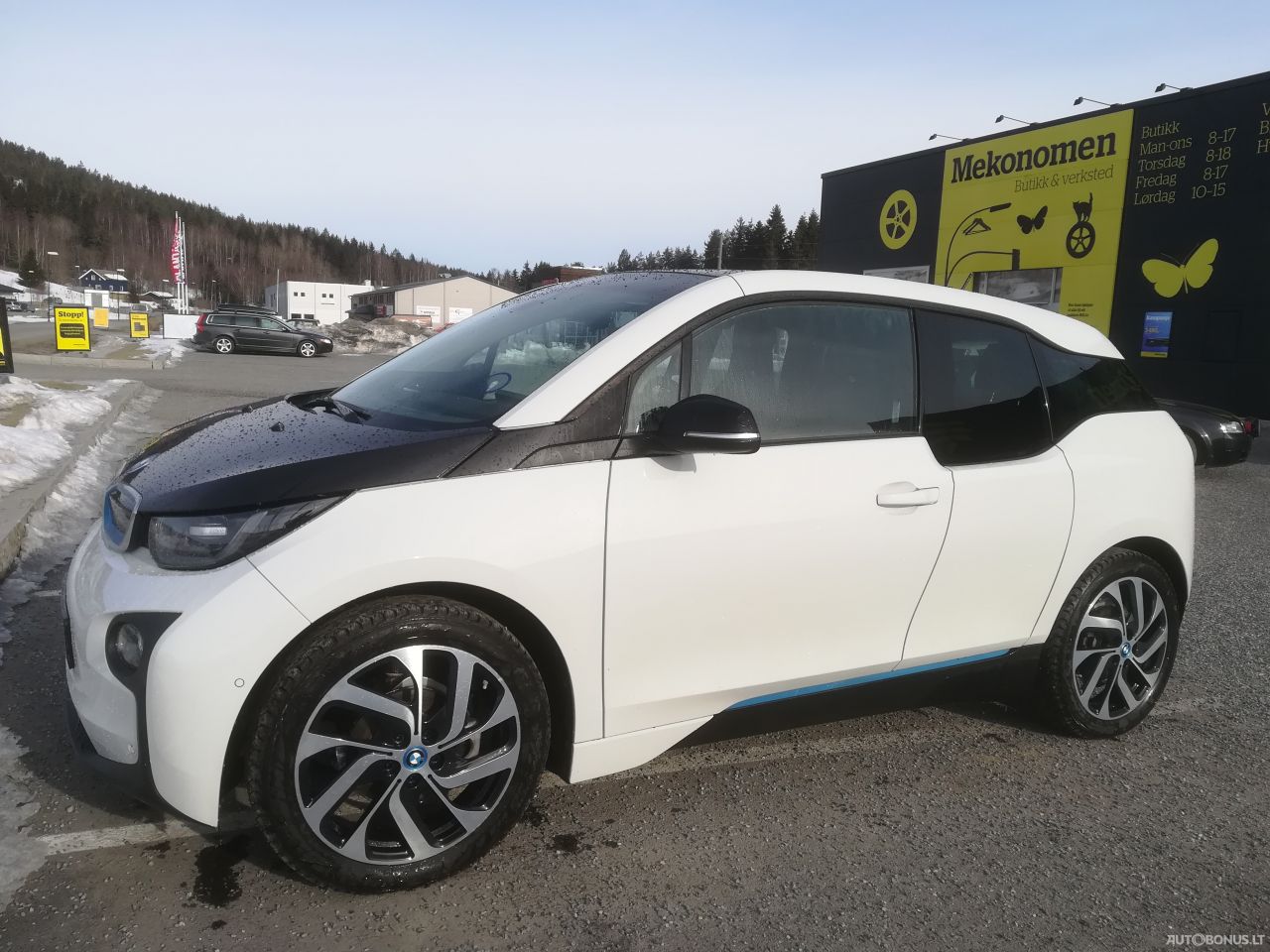 BMW i3