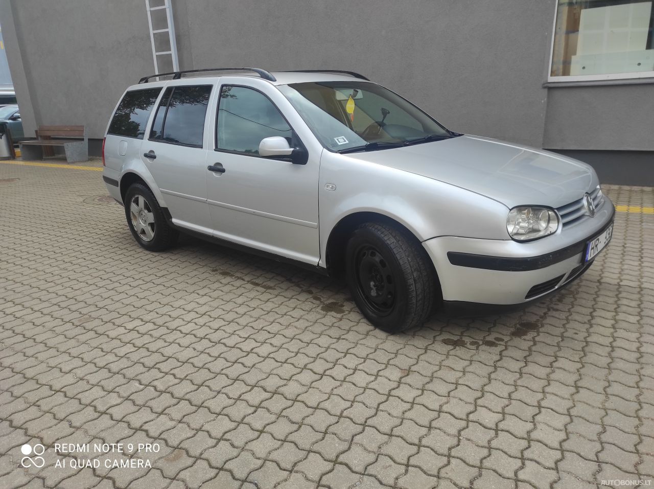Volkswagen Golf | 1