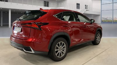 Lexus NX 300h | 2