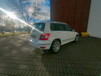 Mercedes-Benz GLK200 | 3