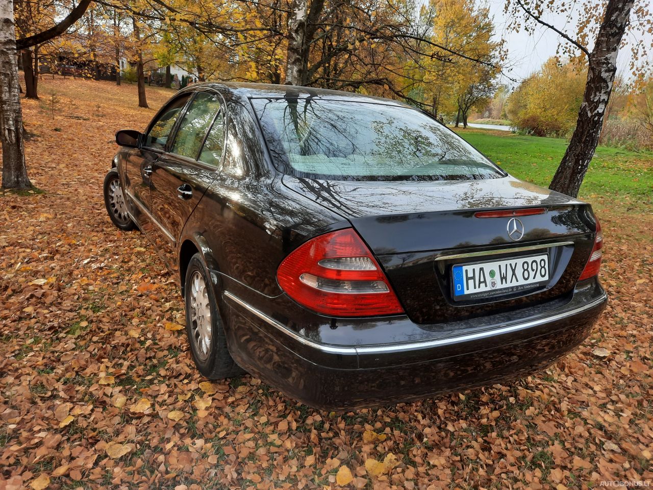 Mercedes-Benz E220 | 1