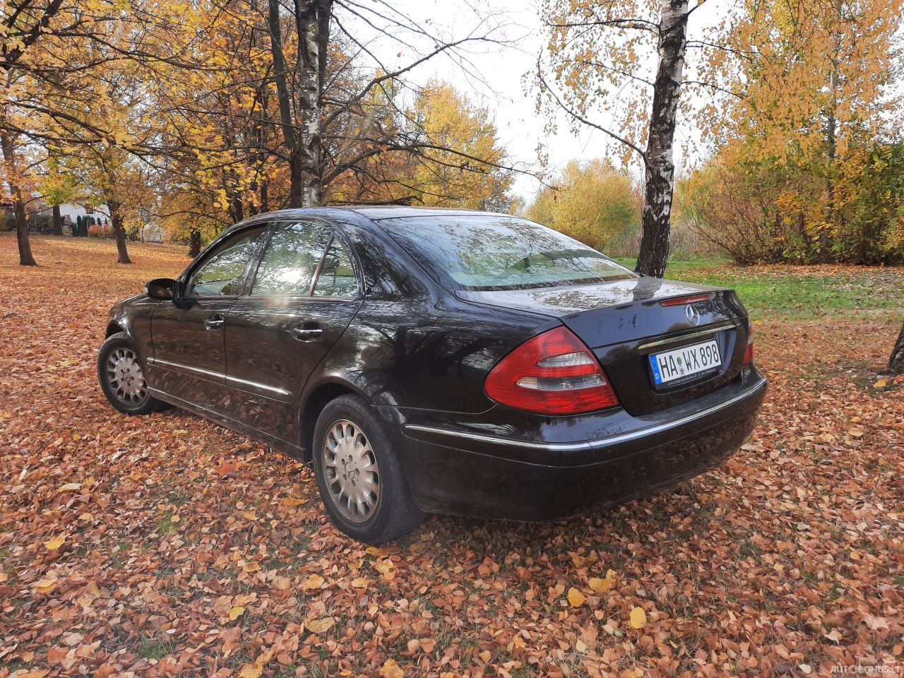 Mercedes-Benz E220 | 3