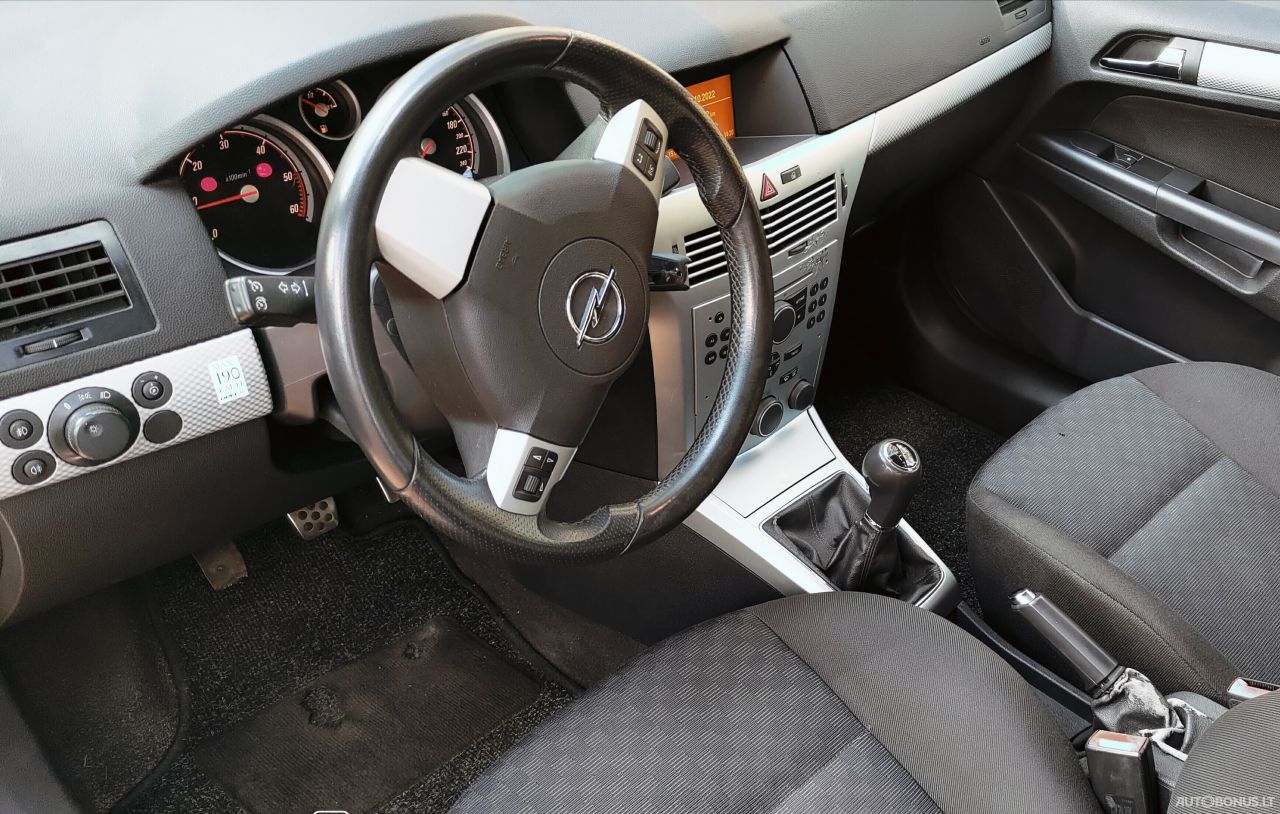 Opel Astra | 4