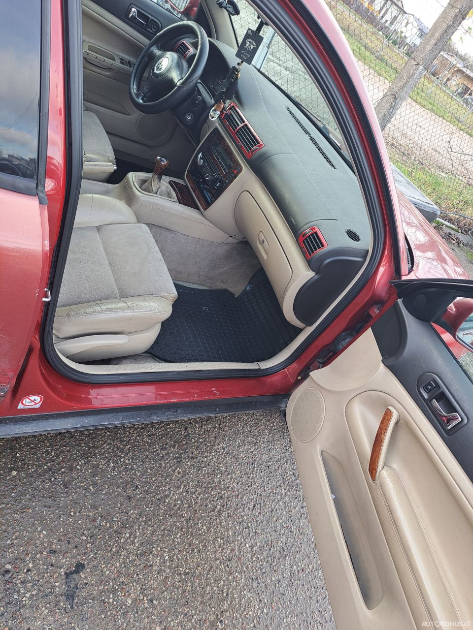 Volkswagen Passat | 1