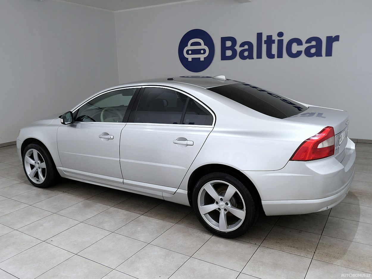 Volvo S80 | 1