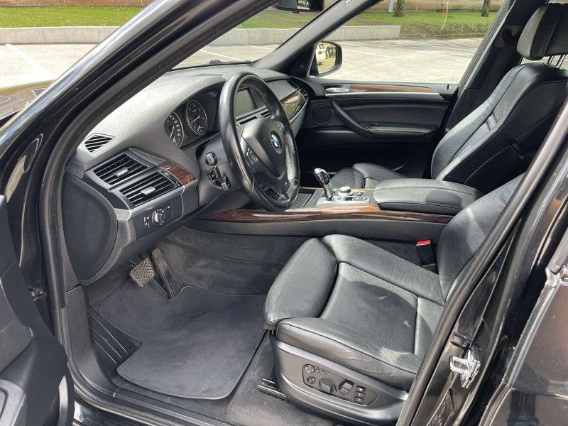 BMW X5 | 8