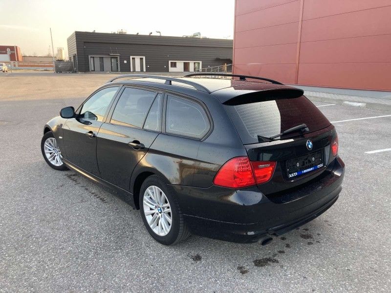 BMW 318 | 4