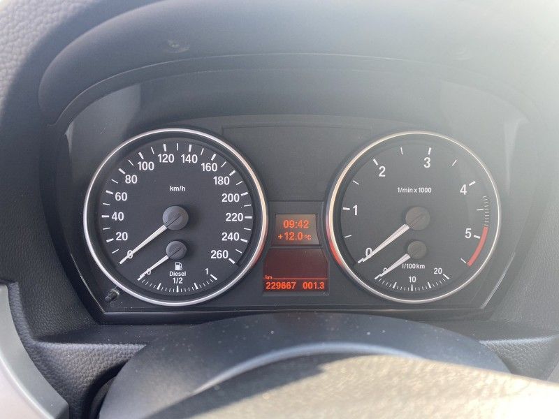 BMW 330 | 5