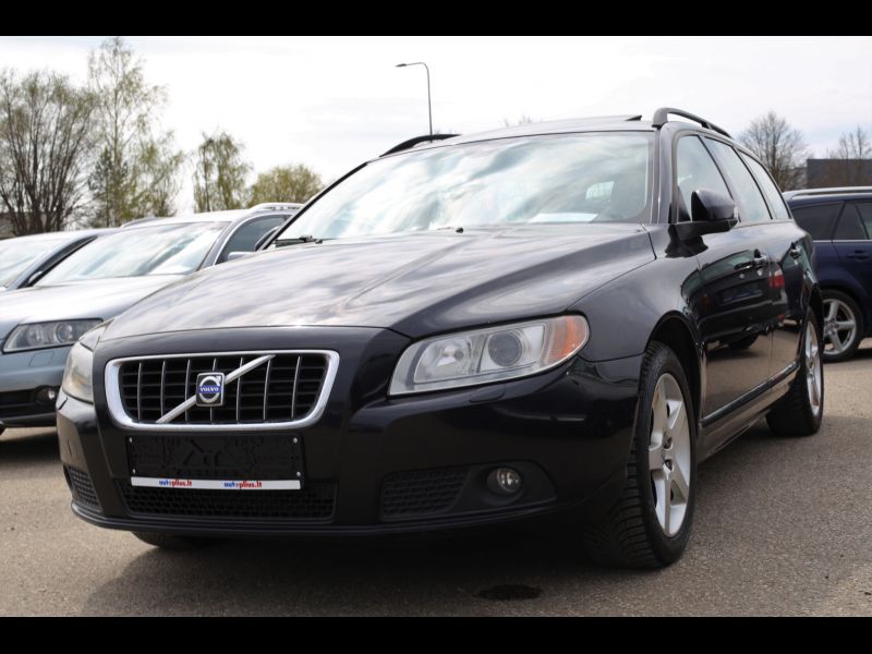 Volvo V70 | 8