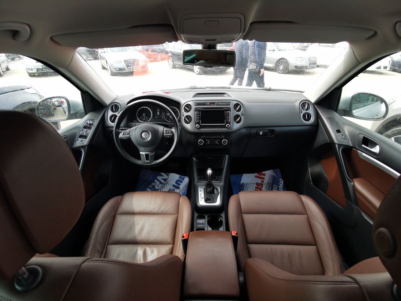 Volkswagen Tiguan | 7