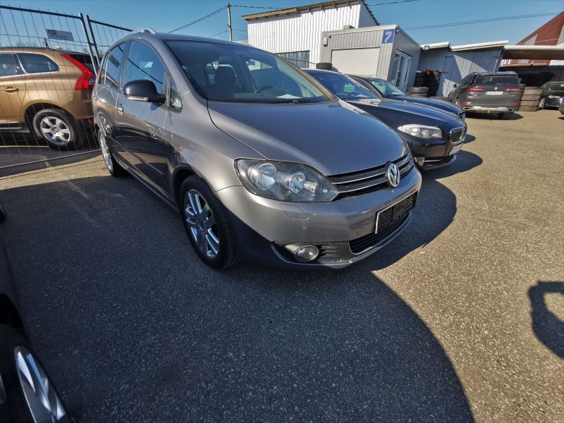 Volkswagen Golf | 1