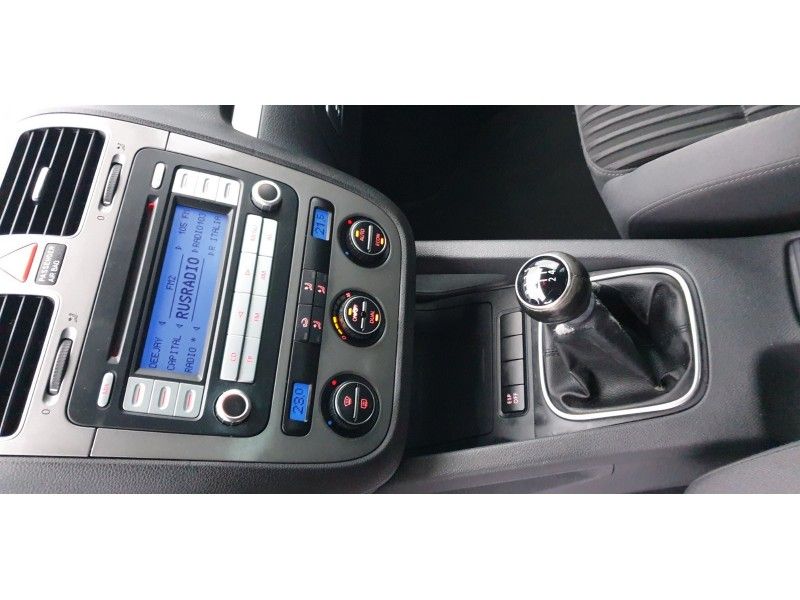 Volkswagen Golf | 5