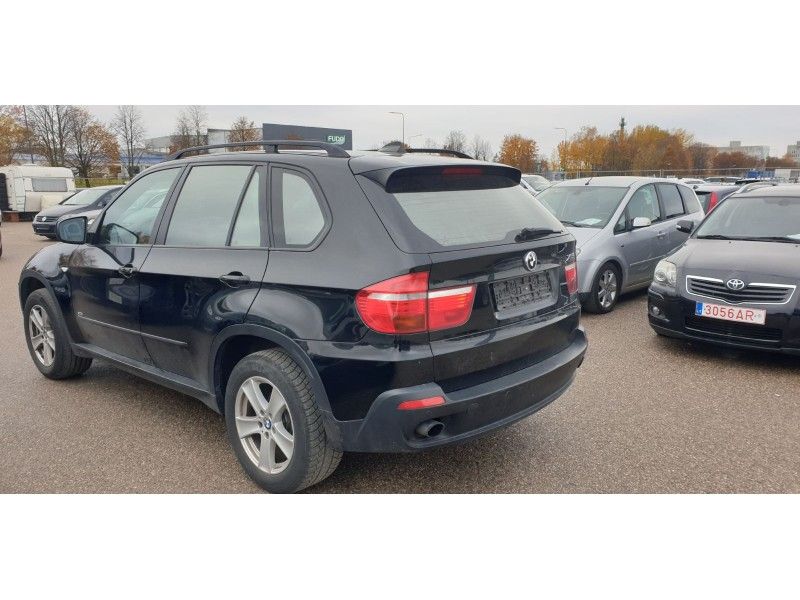 BMW X5 | 6