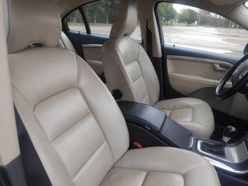 Volvo S80 | 5
