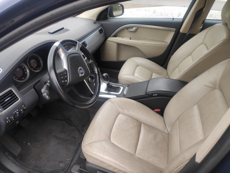 Volvo S80 | 4