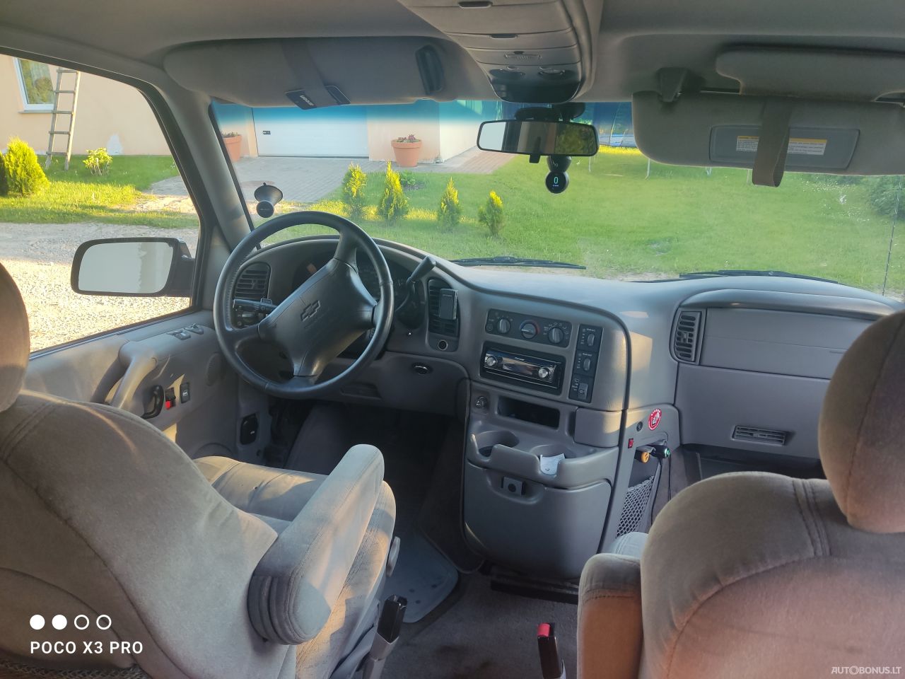 Chevrolet Astro | 4
