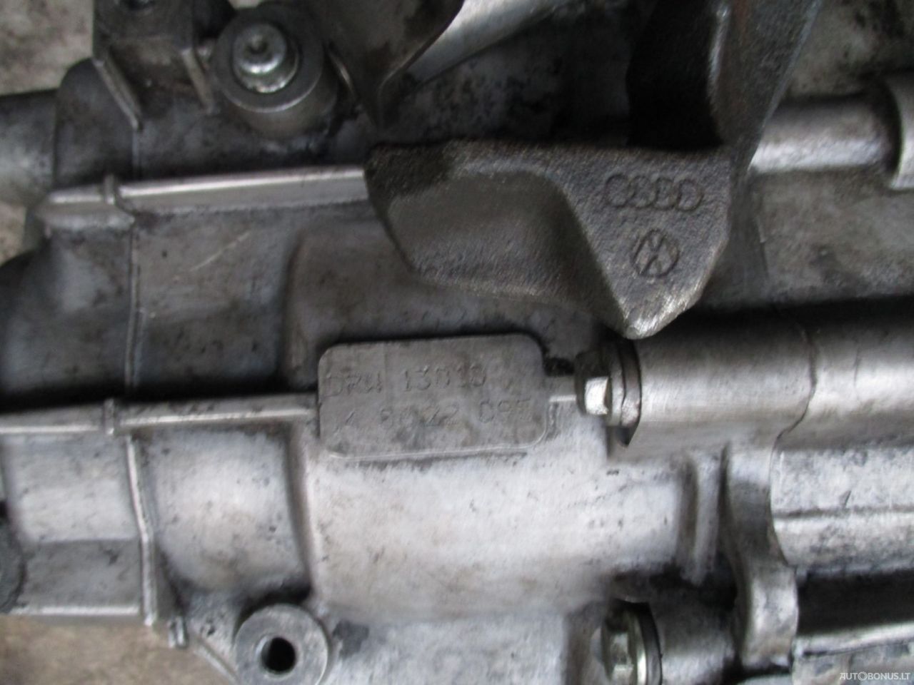 Volkswagen Golf | 3