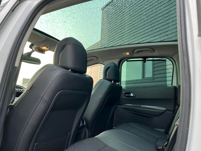 Peugeot 3008 | 6