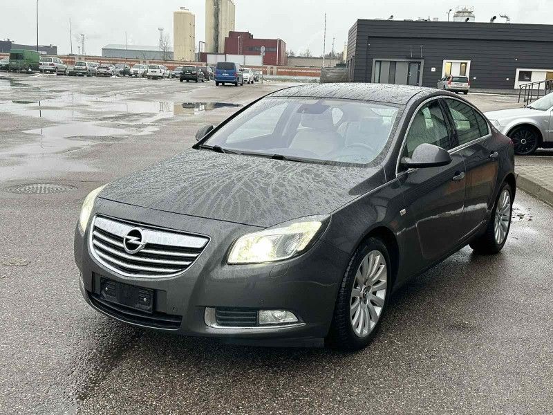 Opel Insignia | 1