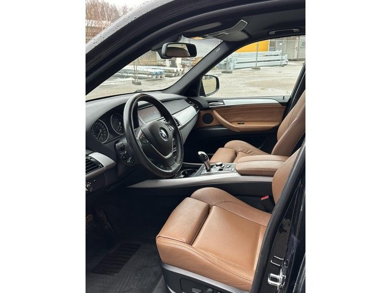 BMW X5 | 4
