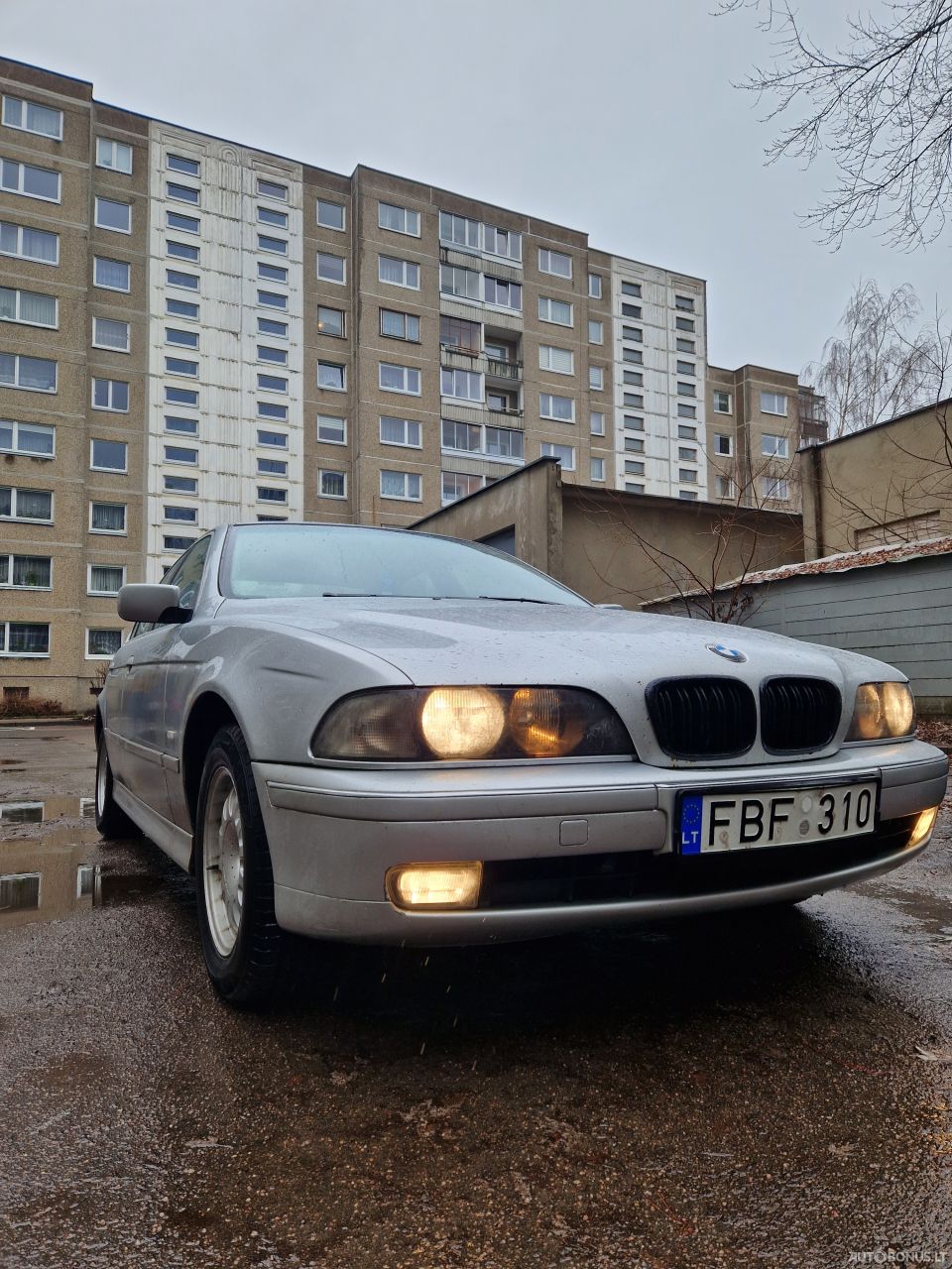 BMW 530 | 4