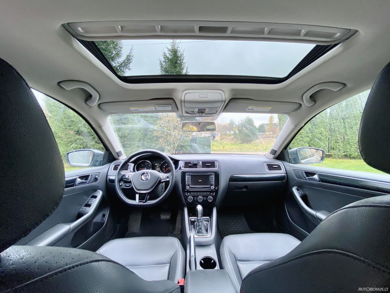 Volkswagen Jetta | 4