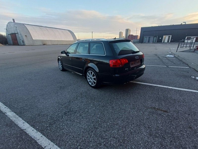 Audi A4 | 4