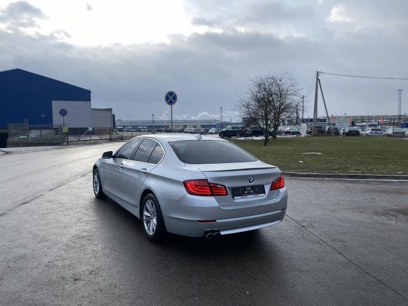 BMW 525 | 4
