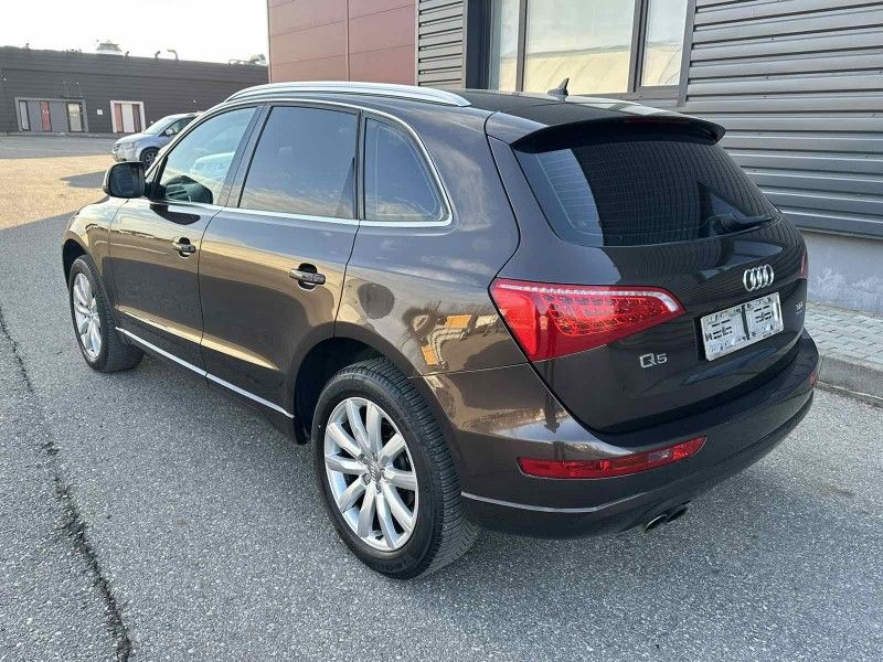 Audi Q5 | 2