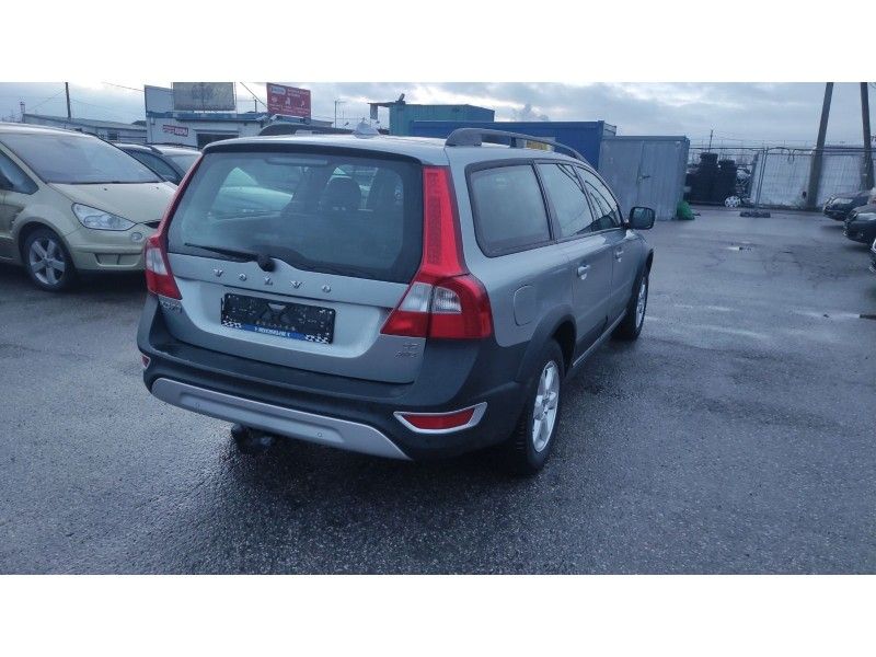 Volvo XC70 | 3