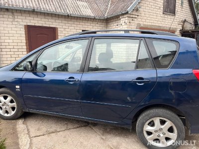 Toyota Corolla Verso | 2