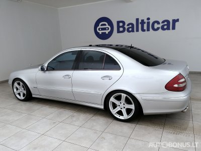 Mercedes-Benz E320 | 3