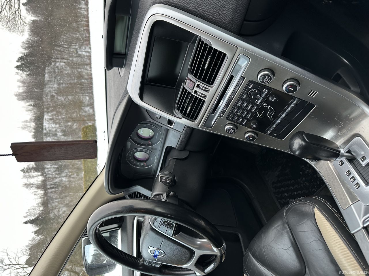 Volvo XC60 | 6