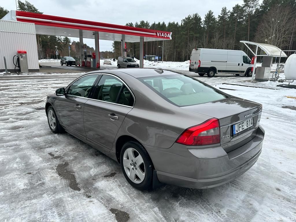 Volvo S80 | 5