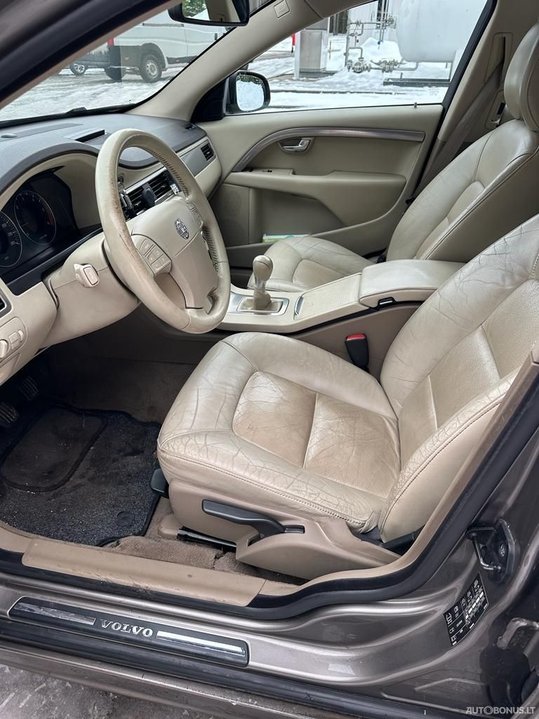 Volvo S80 | 6