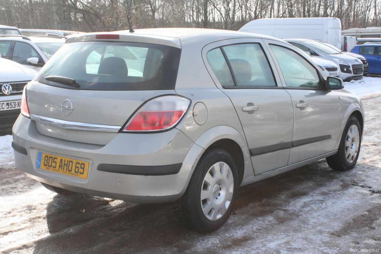 Opel Astra | 3