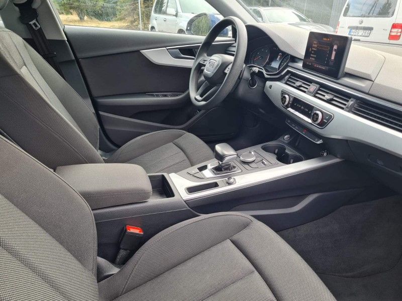 Audi A4 | 4