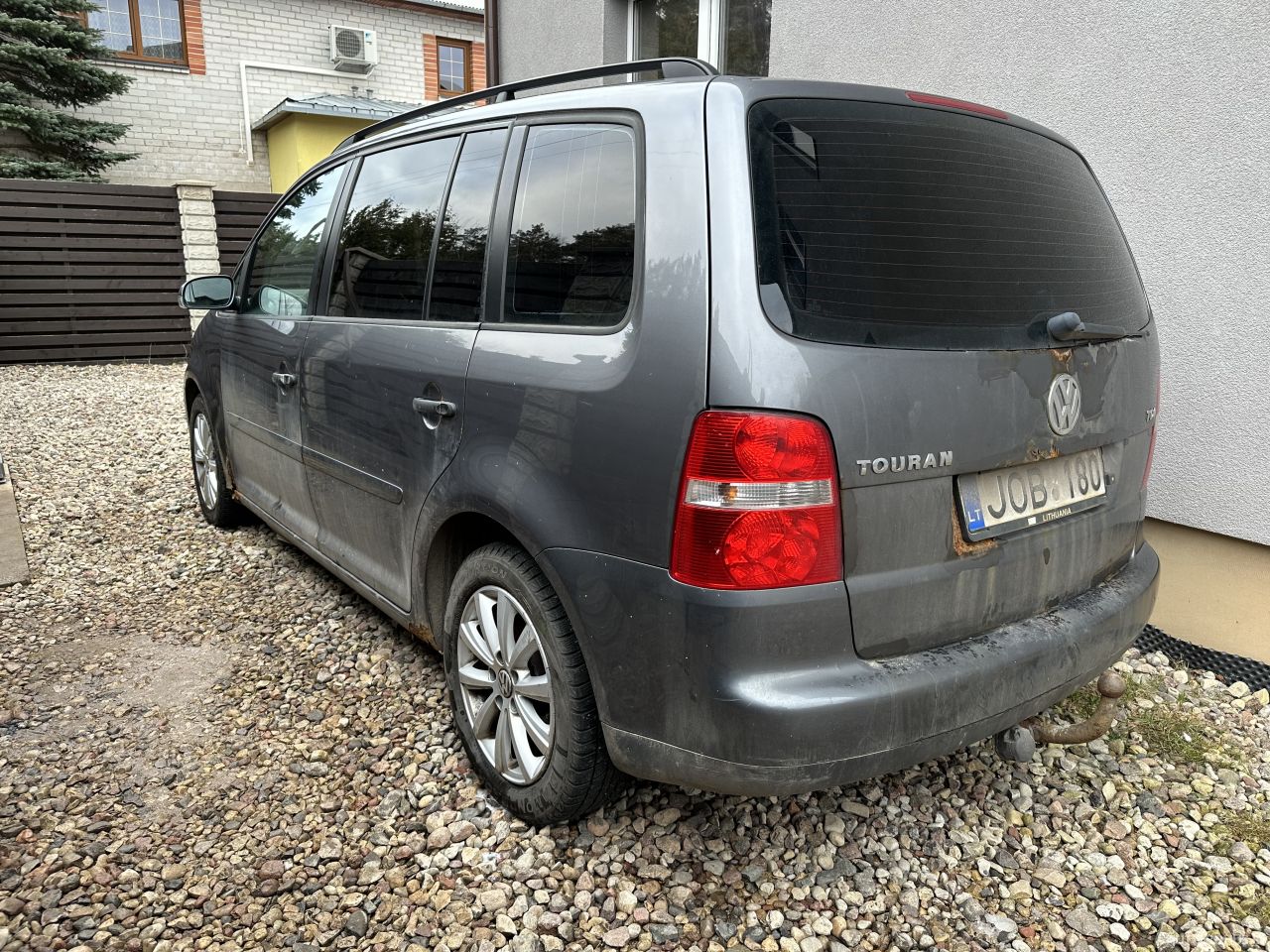 Volkswagen Touran | 6