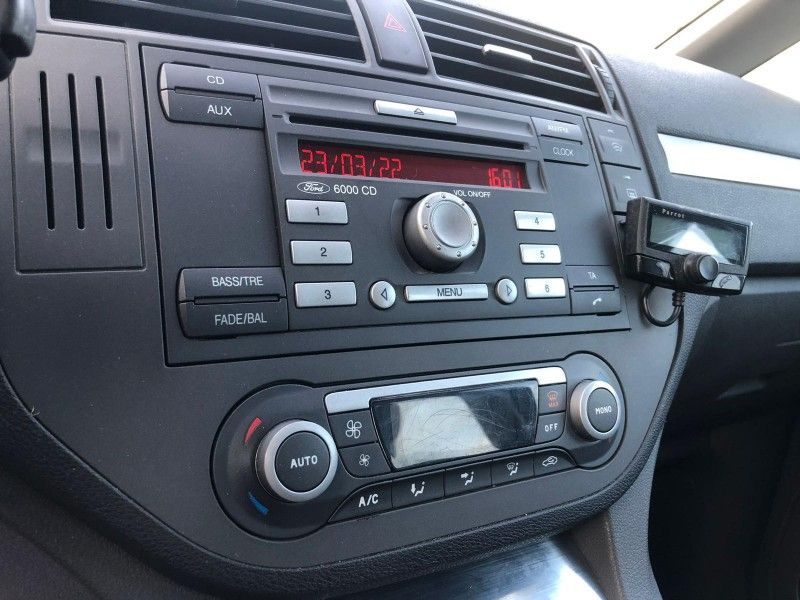 Ford C-MAX | 10