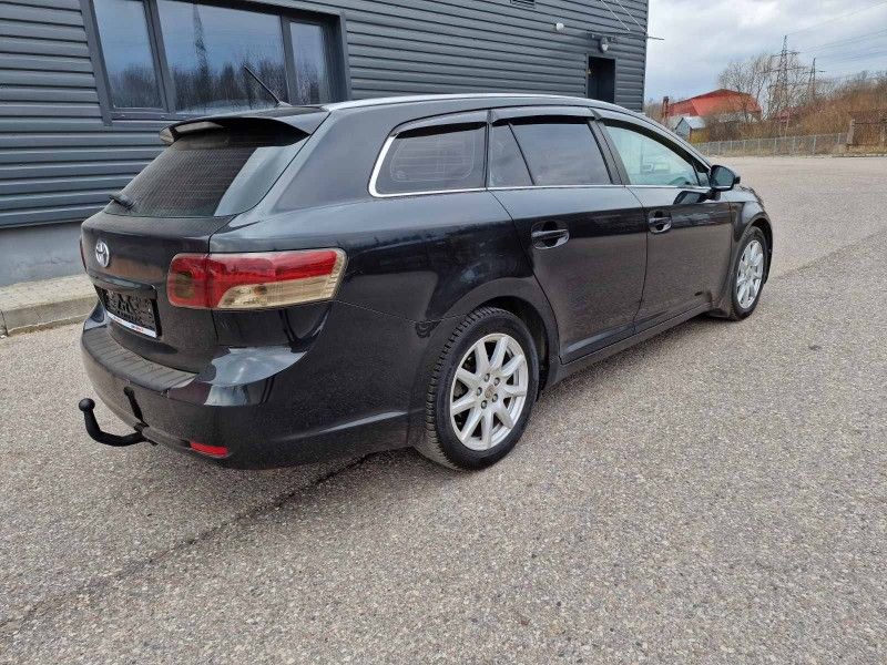 Toyota Avensis | 2
