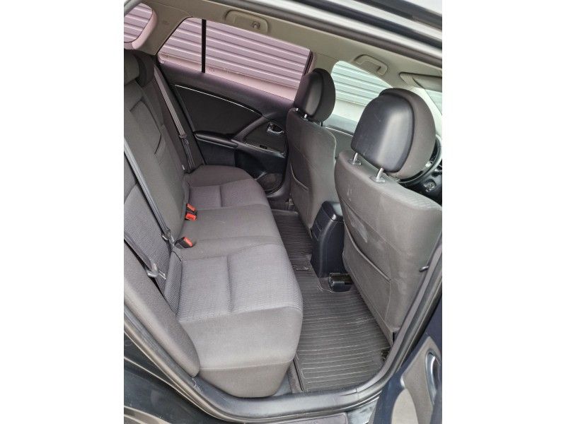 Toyota Avensis | 5
