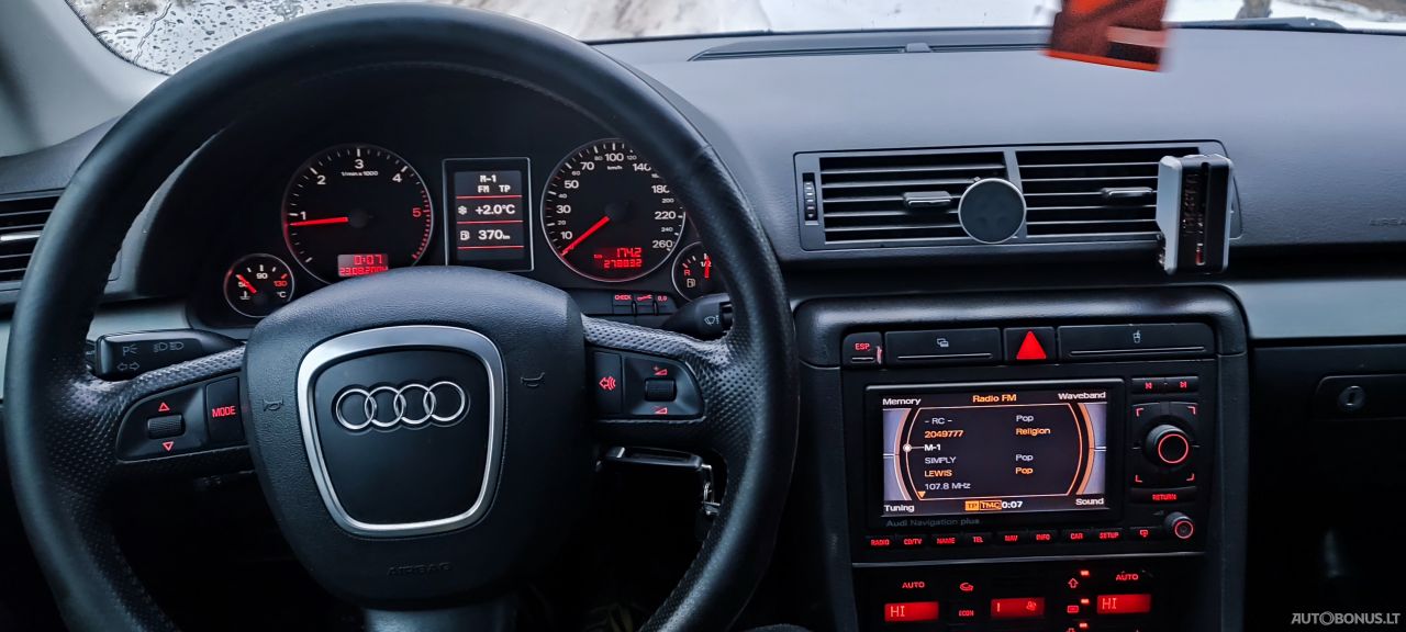 Audi A4 | 1